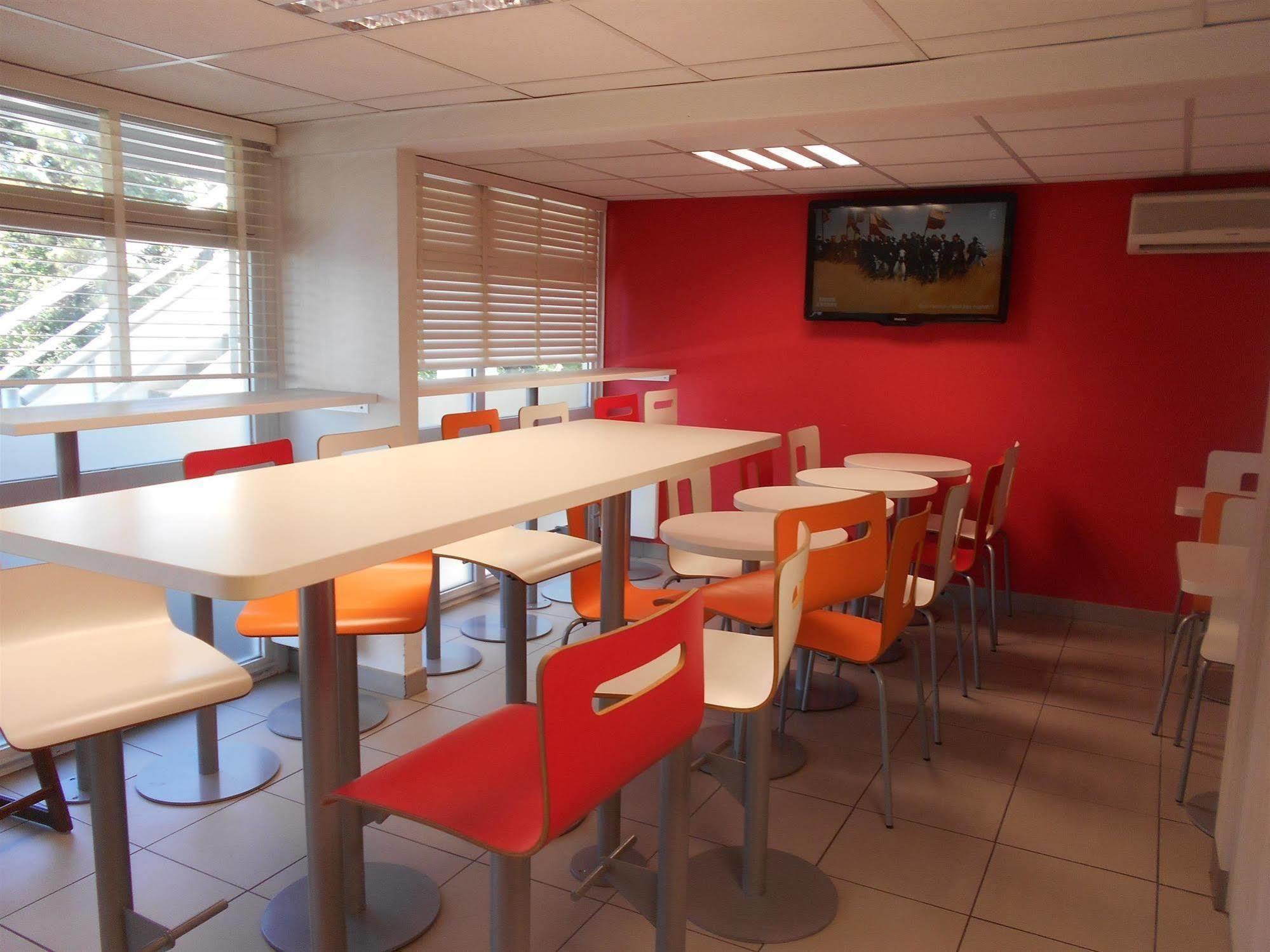 Premiere Classe Lyon Ouest - Tassin Exterior photo
